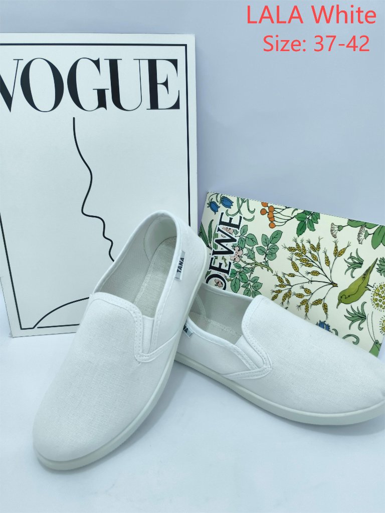 WHITE LALA 37-42 (24 PAIRS)