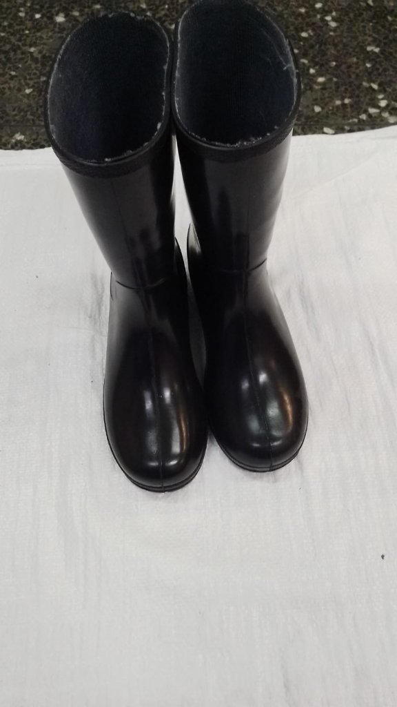 SMALL TIGER GUMBOOTS (16 Pairs)